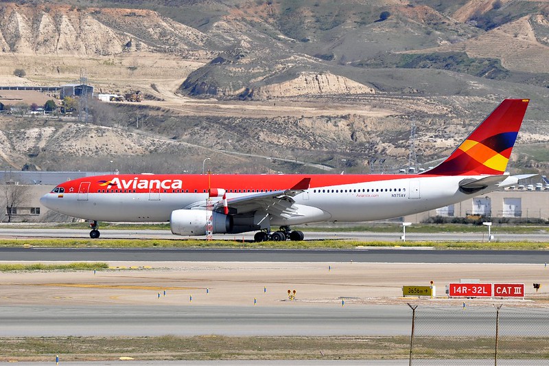 Avianca прощается с Airbus A330, убирает бизнес-класс с A320