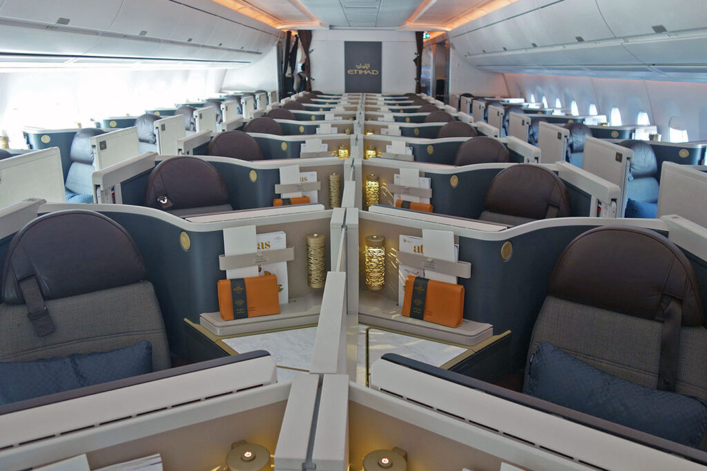 Солидно: новый бизнес-класс Etihad на Airbus A350